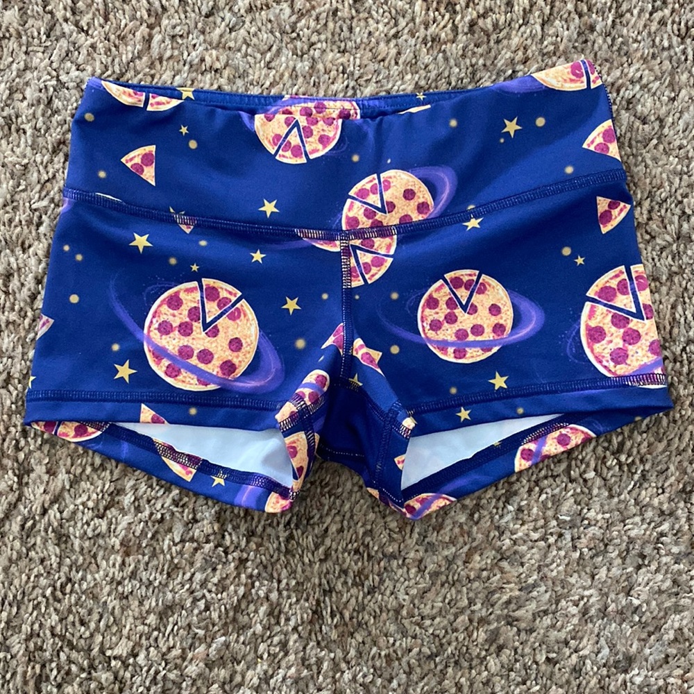 Fleo Shorts